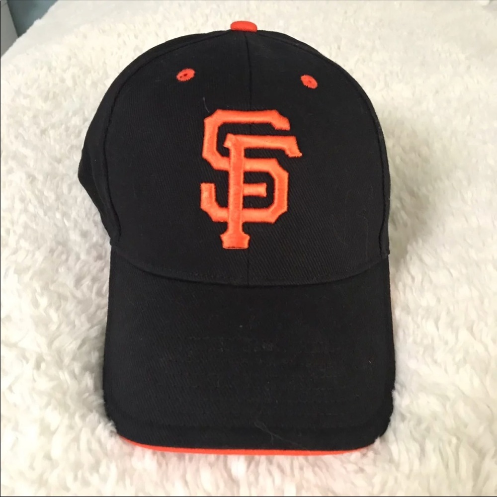 Giants hat